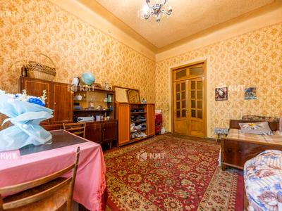 квартира за адресою Куликівська вул. (Мельникова), 8