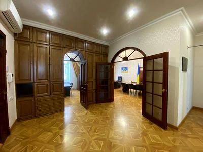 квартира за адресою Ярославів Вал вул., 14-Г