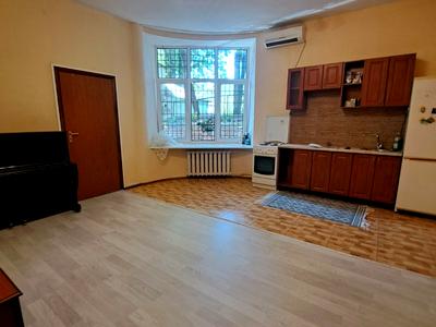квартира за адресою Чеховський пров., 11