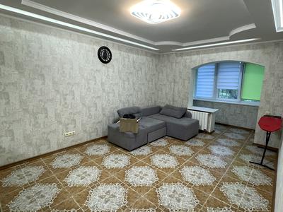 квартира по адресу Червоной Калины просп. (Владимира Маяковского), 61