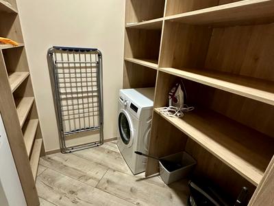 квартира по адресу Ревуцкого ул., 40-Г