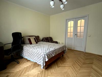 квартира по адресу Авиаконструктора Антонова ул., 7