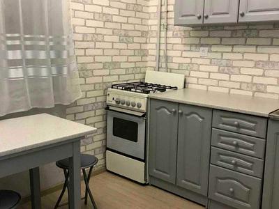 квартира за адресою Лариси Руденко вул., 8