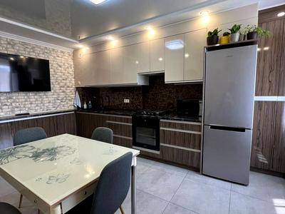 квартира за адресою Михайла Лушпи просп., 5