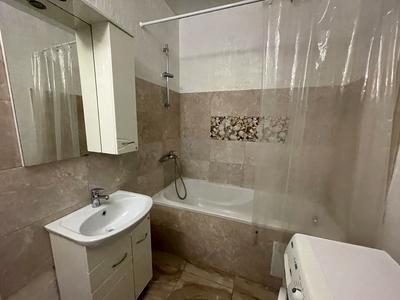 квартира за адресою Регенераторна вул., 4 к5