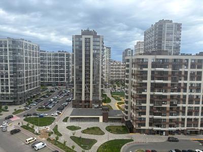 квартира по адресу Олександра Олеся ул., 5