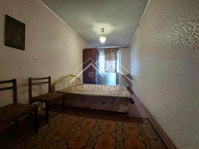 квартира за адресою Кривий Ріг, Свято-Миколаївська вул. (Леніна), 8
