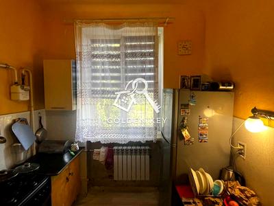 квартира за адресою Кривий Ріг, Конституційна вул., 10