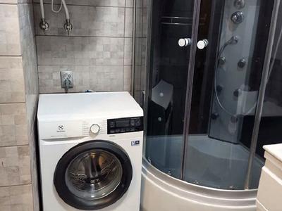квартира за адресою Рея Бредбері вул., 2