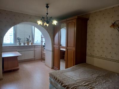 квартира за адресою Анни Ахматової вул., 3-А