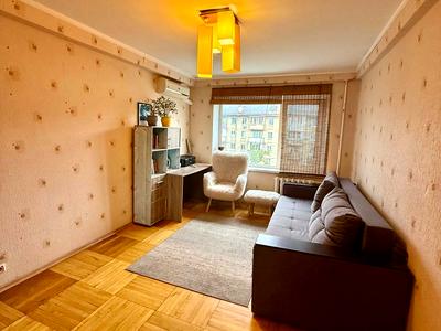 квартира за адресою Миру просп., 12