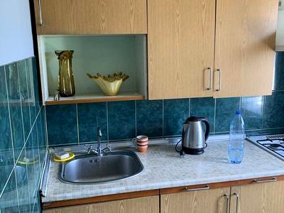 квартира за адресою Київ, Будівельників вул., 12