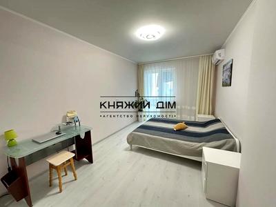 квартира по адресу Михаила Максимовича ул. (Трутенко Онуфрия), 3-Д