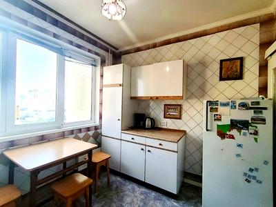 квартира за адресою Квітневий пров., 8
