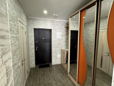 квартира за адресою Сім'ї Кульженків вул. (Петра Дегтяренка), 31-А