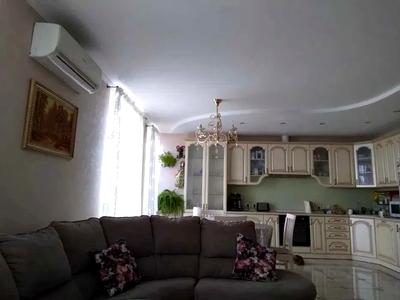 квартира за адресою Регенераторна вул., 4 к5