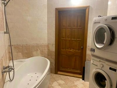квартира за адресою Саперно-Слобідська вул., 8