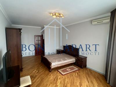 квартира по адресу Саксаганского ул., 121