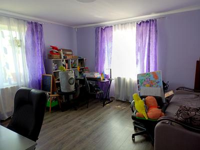 будинок за адресою Левадна