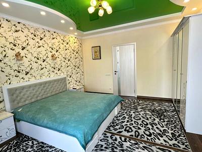 квартира за адресою Державності вул., 114в