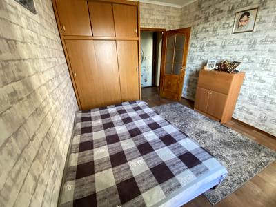 квартира за адресою Позитивна вул. (Джапарідзе), 2