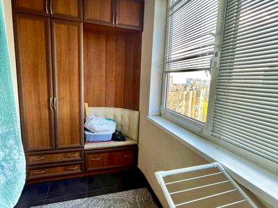 квартира по адресу Червоной Калины просп. (Владимира Маяковского), 72