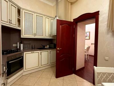 квартира за адресою Київ, Костельна вул., 8