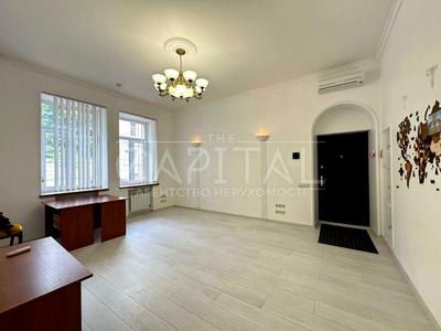комерційна за адресою Шовковична вул., 5