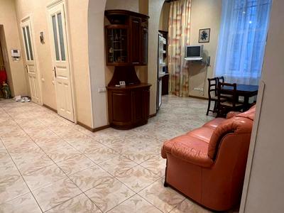 квартира за адресою Фредра, 1