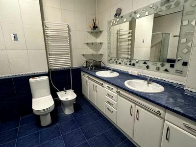 квартира по адресу Саксаганского ул., 28