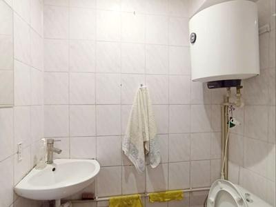 коммерческая по адресу Каменецкая ул., 101
