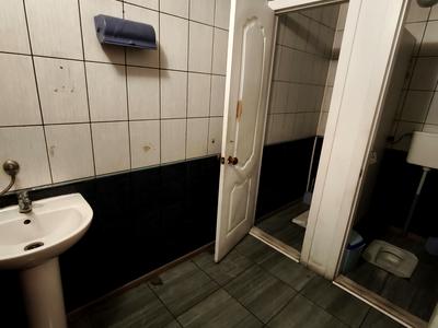 комерційна за адресою Свободи просп., 32а