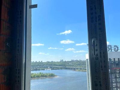 квартира за адресою Дніпровська набережна вул., 17-В