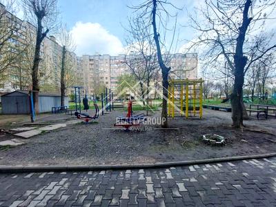 квартира за адресою Незалежносты України, 26