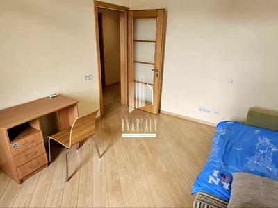 квартира за адресою Миколи Амосова вул., 4