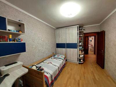 квартира за адресою Мальовнича вул. (Скворцова), 4а