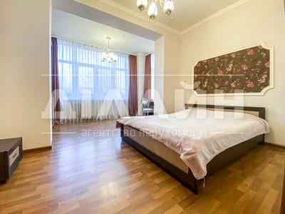 квартира по адресу Розваги ул., 27