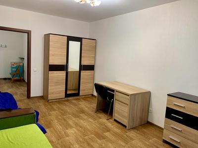 квартира за адресою Ревуцького вул., 40-Г