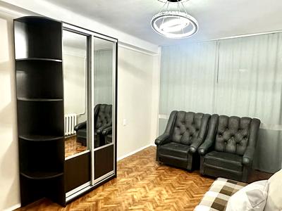квартира за адресою Рея Бредбері вул., 14