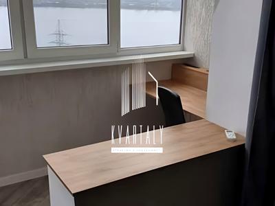 квартира за адресою Ревуцького вул., 42