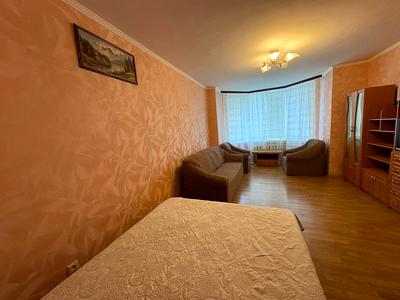квартира за адресою Анни Ахматової вул., 35-А