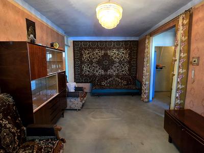 квартира по адресу Строителей ул., 14б