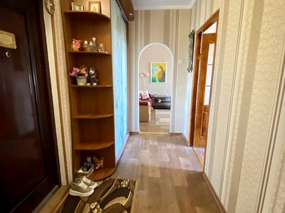 квартира за адресою Позитивна вул. (Джапарідзе), 2