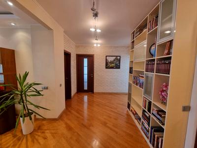 квартира за адресою Академіка Палладіна просп., 20