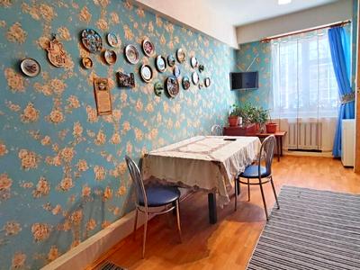 комерційна за адресою Хлібопекарська вул. (Воровського), 27