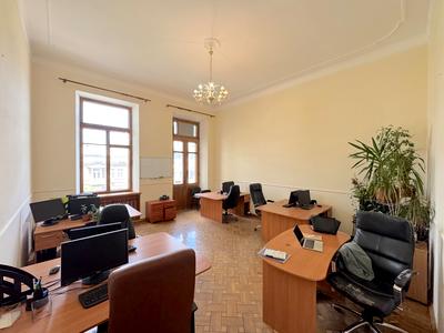 комерційна за адресою Грецька вул., 25
