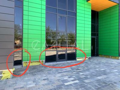коммерческая по адресу Машинобудівників ул., 2