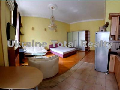 квартира за адресою Тарасівська вул., 23/25