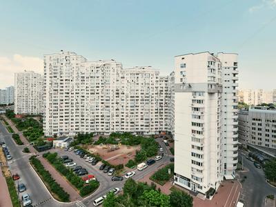 квартира за адресою Миколи Бажана просп., 12