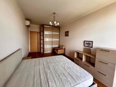 квартира за адресою Регенераторна вул., 4 к1-13